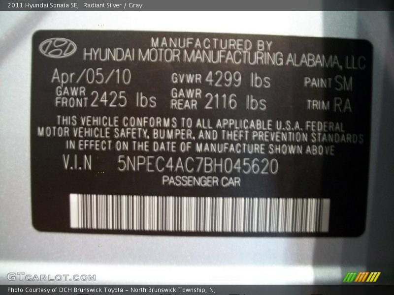 Radiant Silver / Gray 2011 Hyundai Sonata SE