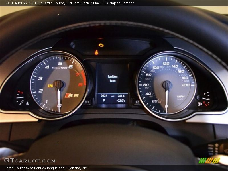  2011 S5 4.2 FSI quattro Coupe 4.2 FSI quattro Coupe Gauges