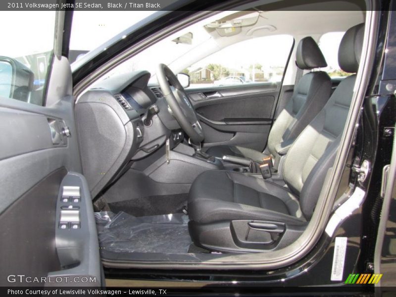 Black / Titan Black 2011 Volkswagen Jetta SE Sedan