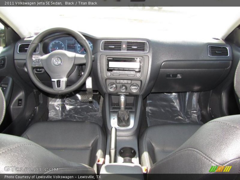 Black / Titan Black 2011 Volkswagen Jetta SE Sedan