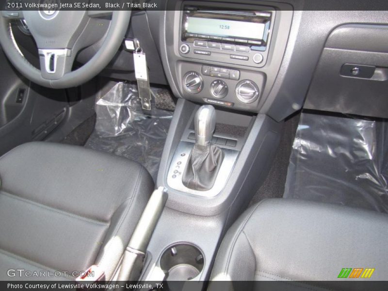 Black / Titan Black 2011 Volkswagen Jetta SE Sedan