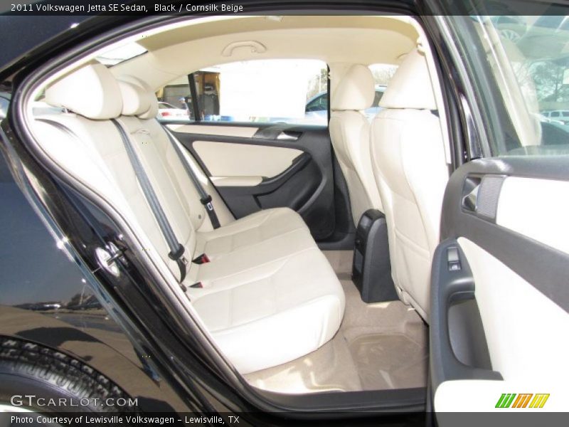 Black / Cornsilk Beige 2011 Volkswagen Jetta SE Sedan