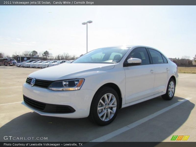 Candy White / Cornsilk Beige 2011 Volkswagen Jetta SE Sedan