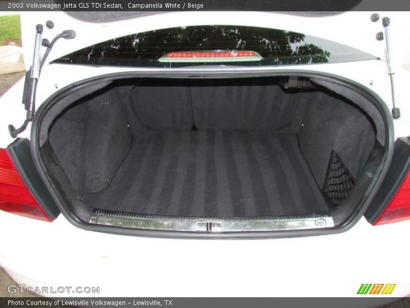  2003 Jetta GLS TDI Sedan Trunk