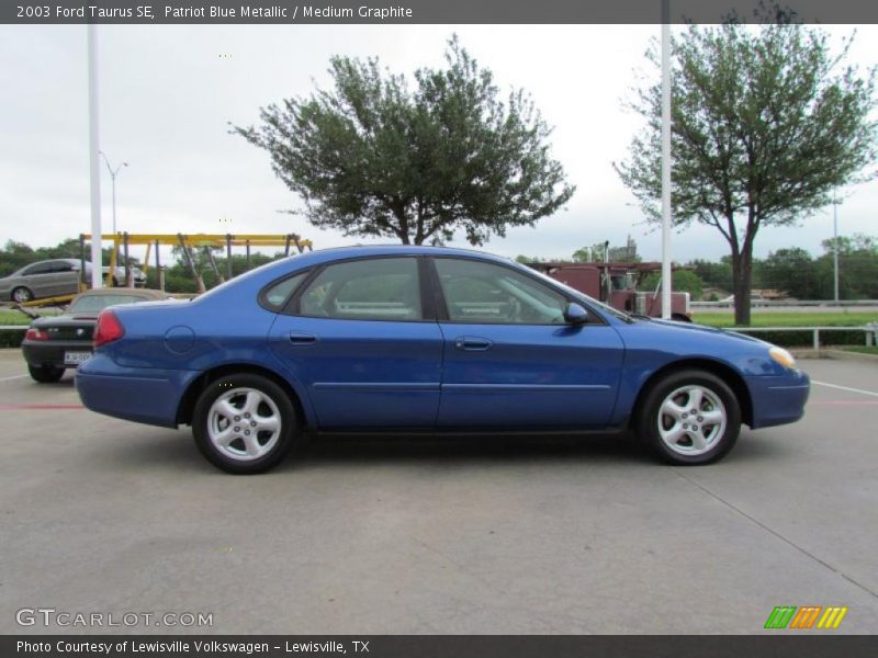 Patriot Blue Metallic / Medium Graphite 2003 Ford Taurus SE