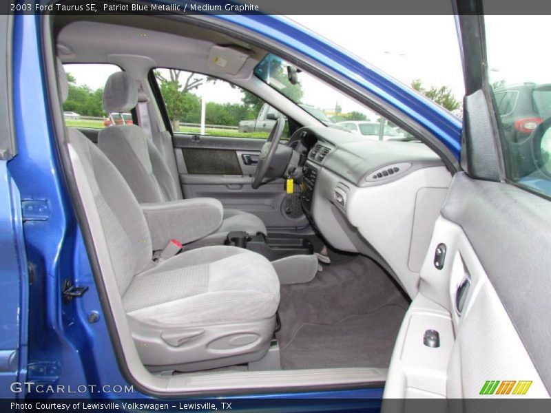 Patriot Blue Metallic / Medium Graphite 2003 Ford Taurus SE