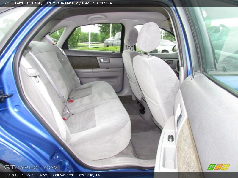 Patriot Blue Metallic / Medium Graphite 2003 Ford Taurus SE