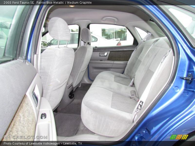 Patriot Blue Metallic / Medium Graphite 2003 Ford Taurus SE