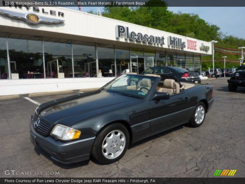 Black Pearl Metallic / Parchment Beige 1995 Mercedes-Benz SL 320 Roadster