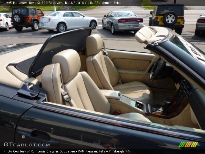 Black Pearl Metallic / Parchment Beige 1995 Mercedes-Benz SL 320 Roadster