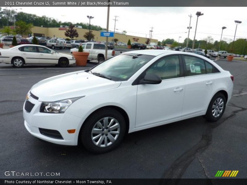 Summit White / Jet Black/Medium Titanium 2011 Chevrolet Cruze LS