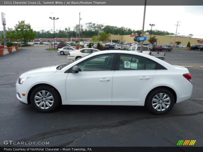 Summit White / Jet Black/Medium Titanium 2011 Chevrolet Cruze LS