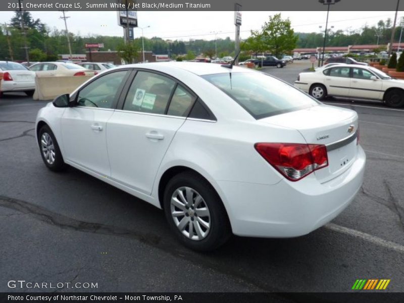 Summit White / Jet Black/Medium Titanium 2011 Chevrolet Cruze LS