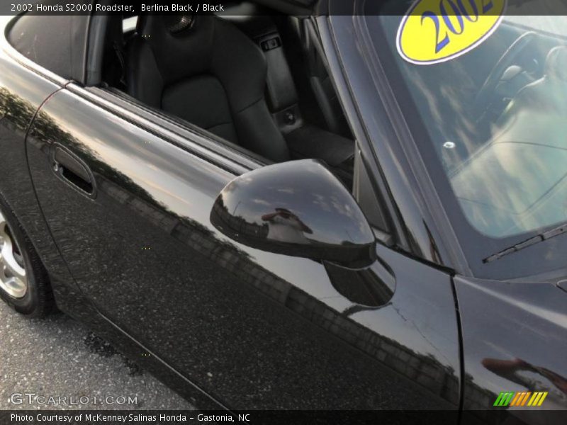 Berlina Black / Black 2002 Honda S2000 Roadster