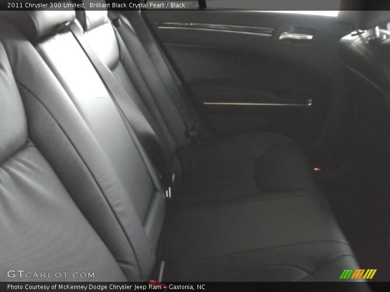 Brilliant Black Crystal Pearl / Black 2011 Chrysler 300 Limited