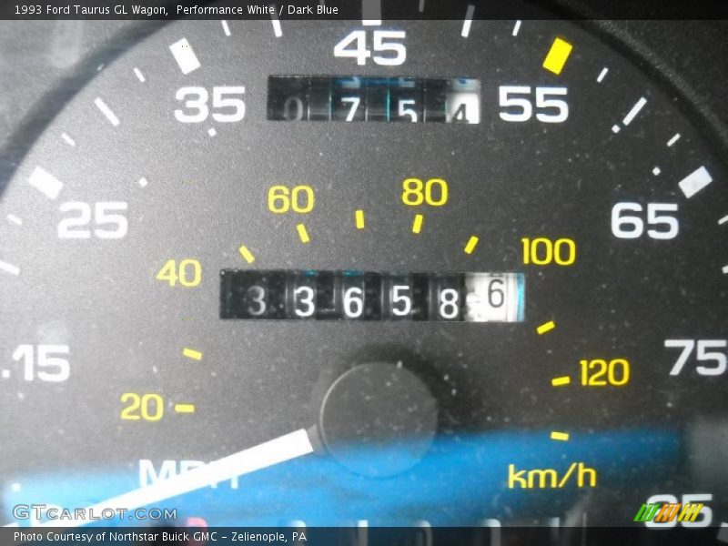 Performance White / Dark Blue 1993 Ford Taurus GL Wagon
