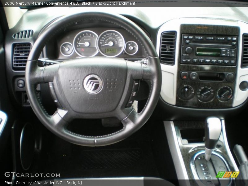 Dashboard of 2006 Mariner Convenience 4WD