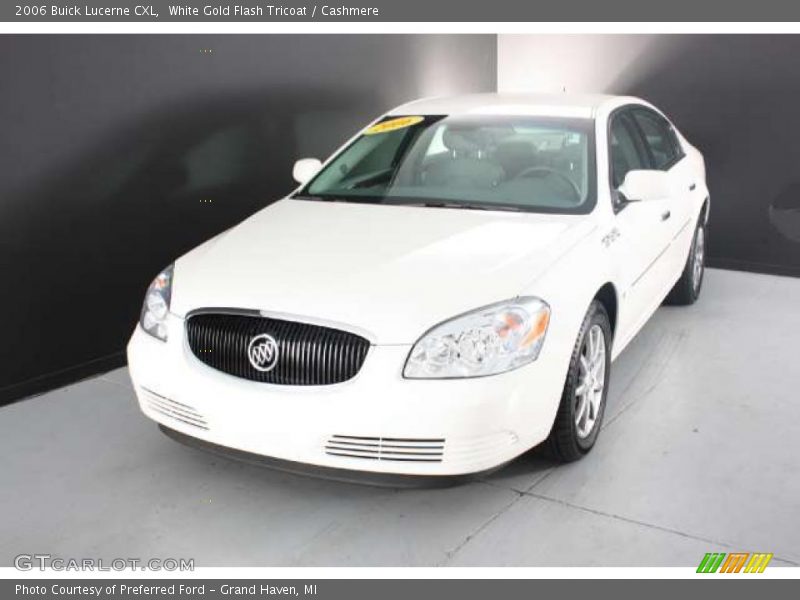 White Gold Flash Tricoat / Cashmere 2006 Buick Lucerne CXL