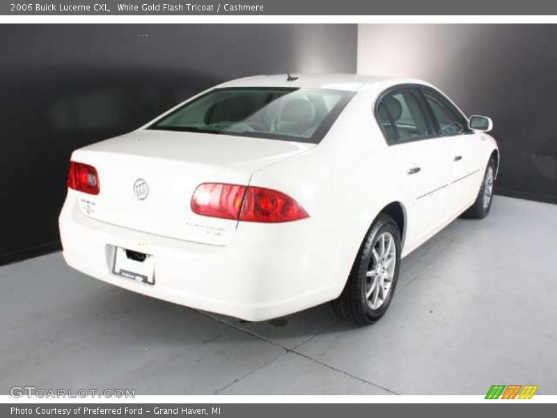 White Gold Flash Tricoat / Cashmere 2006 Buick Lucerne CXL