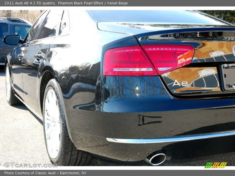 Phantom Black Pearl Effect / Velvet Beige 2011 Audi A8 4.2 FSI quattro