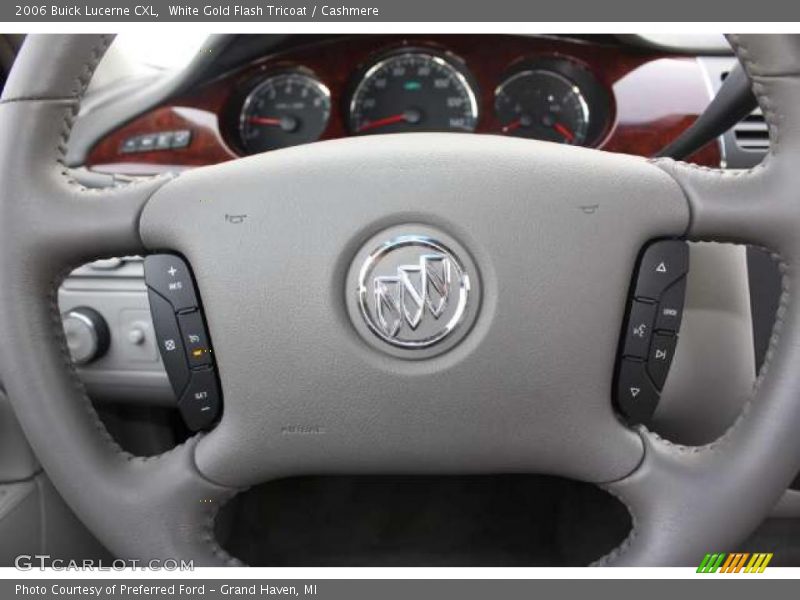 White Gold Flash Tricoat / Cashmere 2006 Buick Lucerne CXL