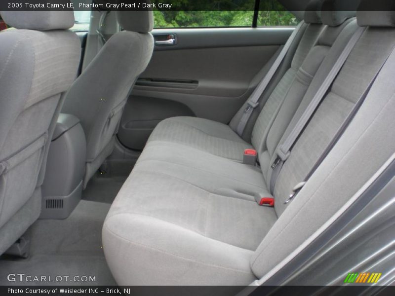 Phantom Gray Pearl / Dark Gray 2005 Toyota Camry LE