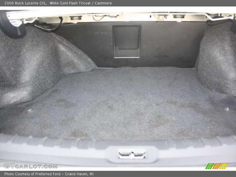 White Gold Flash Tricoat / Cashmere 2006 Buick Lucerne CXL