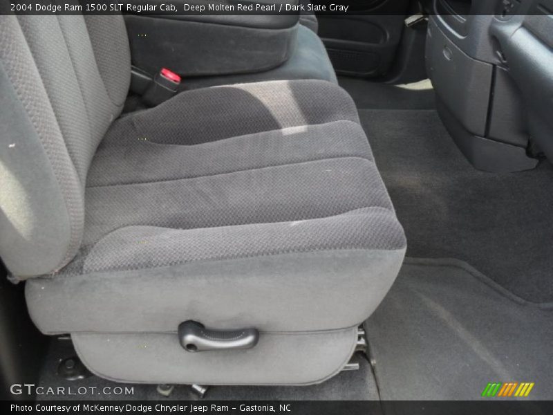 Deep Molten Red Pearl / Dark Slate Gray 2004 Dodge Ram 1500 SLT Regular Cab