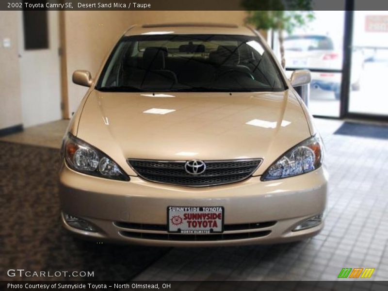 Desert Sand Mica / Taupe 2002 Toyota Camry SE