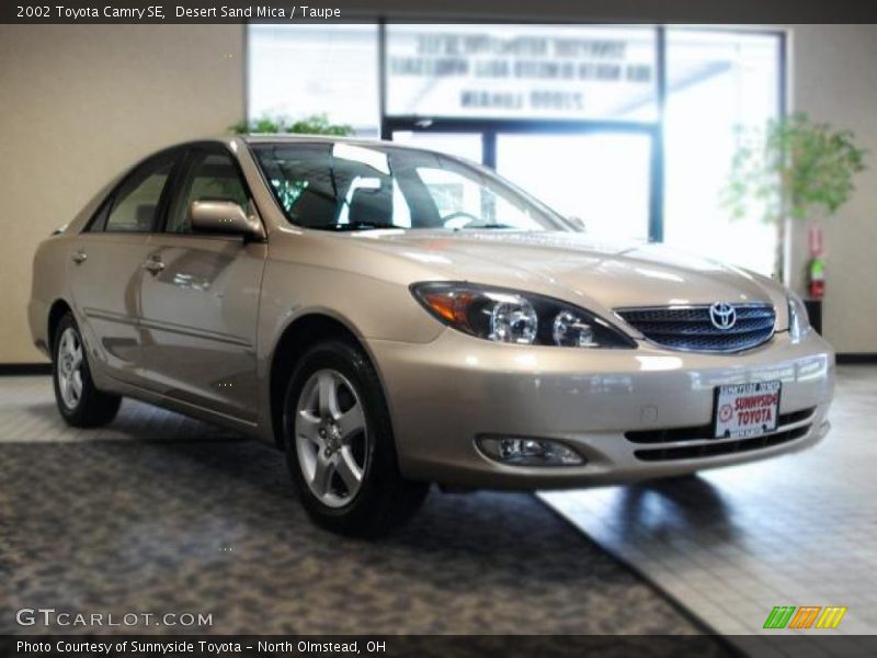 Desert Sand Mica / Taupe 2002 Toyota Camry SE