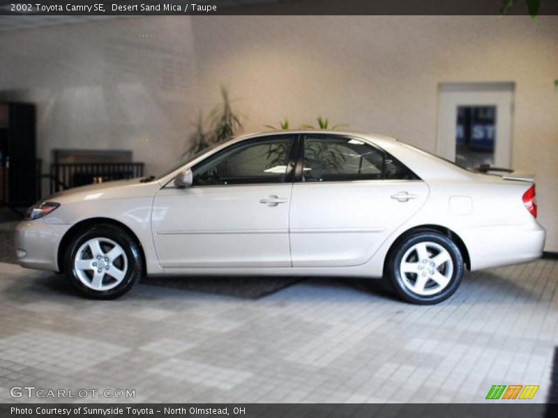 Desert Sand Mica / Taupe 2002 Toyota Camry SE