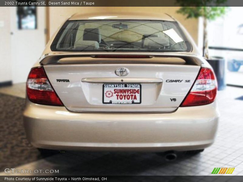 Desert Sand Mica / Taupe 2002 Toyota Camry SE