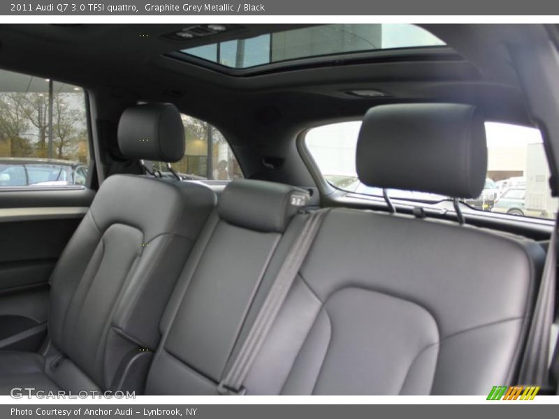  2011 Q7 3.0 TFSI quattro Black Interior