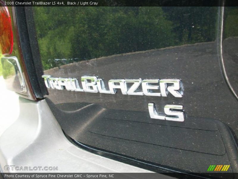 Black / Light Gray 2008 Chevrolet TrailBlazer LS 4x4
