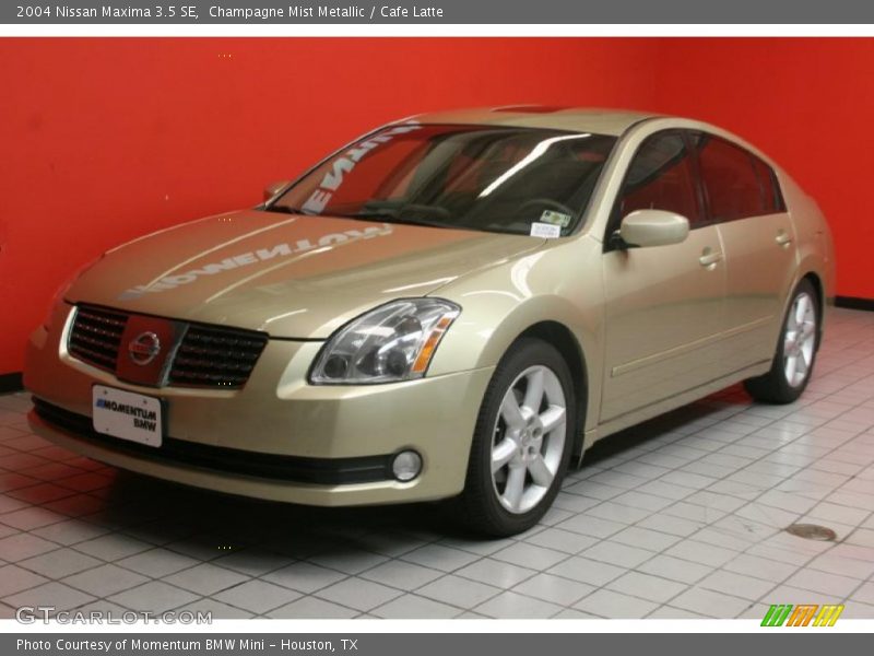 Champagne Mist Metallic / Cafe Latte 2004 Nissan Maxima 3.5 SE