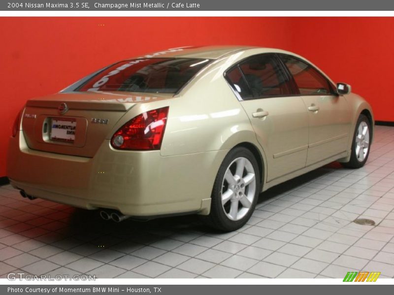 Champagne Mist Metallic / Cafe Latte 2004 Nissan Maxima 3.5 SE