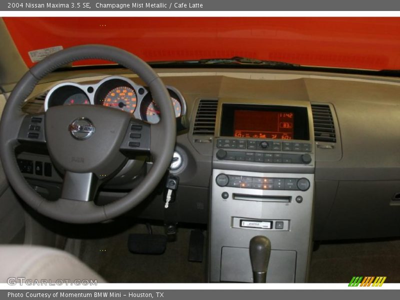 Champagne Mist Metallic / Cafe Latte 2004 Nissan Maxima 3.5 SE