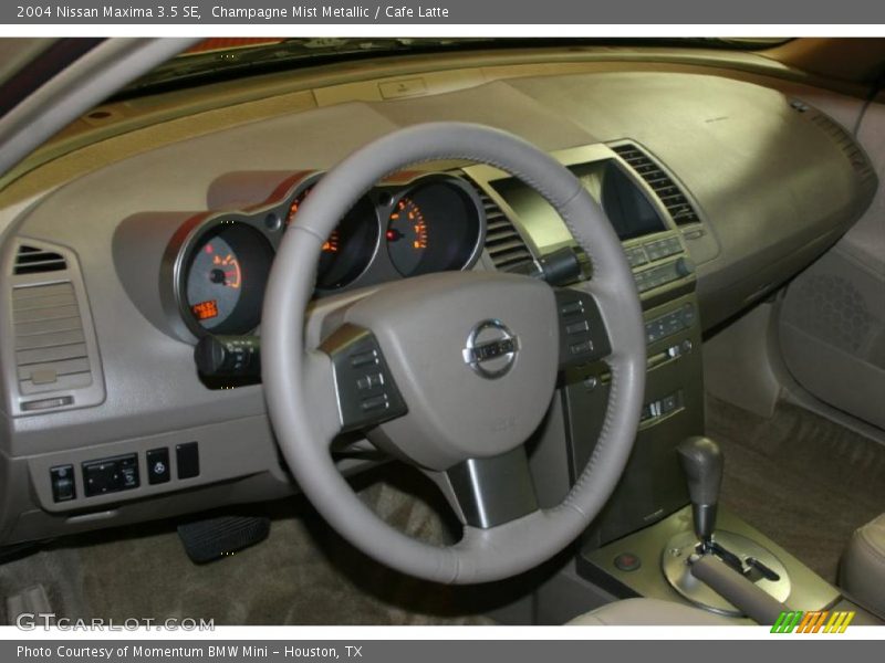 Champagne Mist Metallic / Cafe Latte 2004 Nissan Maxima 3.5 SE