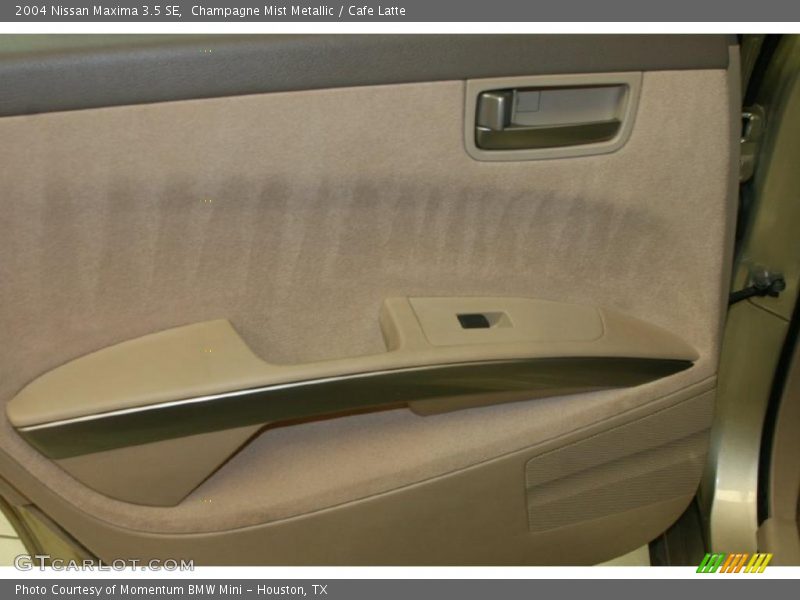 Champagne Mist Metallic / Cafe Latte 2004 Nissan Maxima 3.5 SE