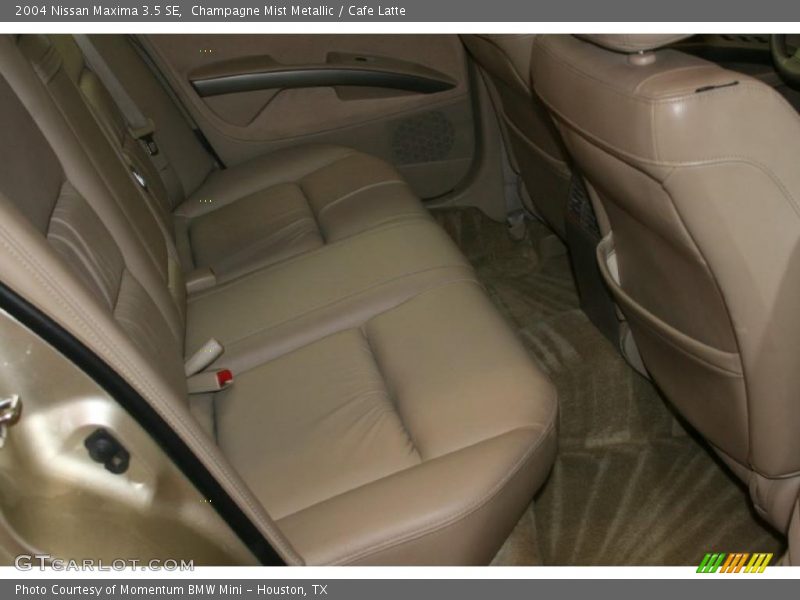 Champagne Mist Metallic / Cafe Latte 2004 Nissan Maxima 3.5 SE