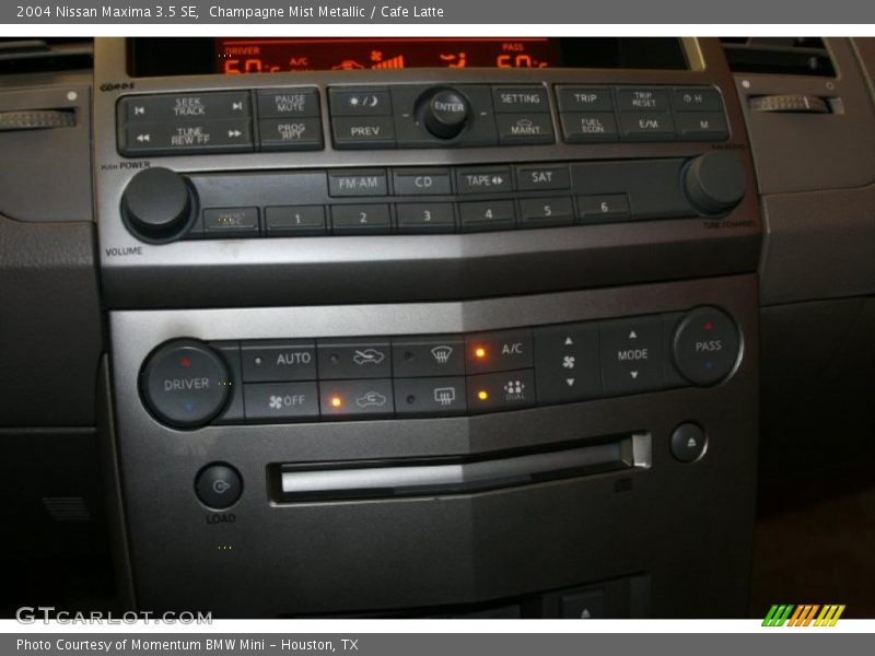 Champagne Mist Metallic / Cafe Latte 2004 Nissan Maxima 3.5 SE