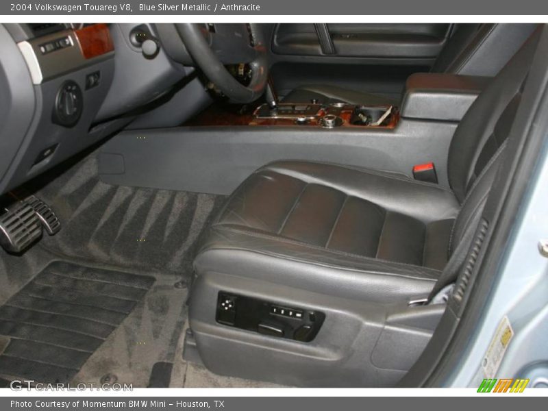  2004 Touareg V8 Anthracite Interior