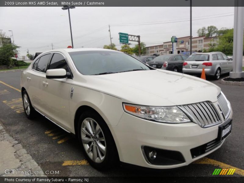 White Suede / Cashmere 2009 Lincoln MKS AWD Sedan