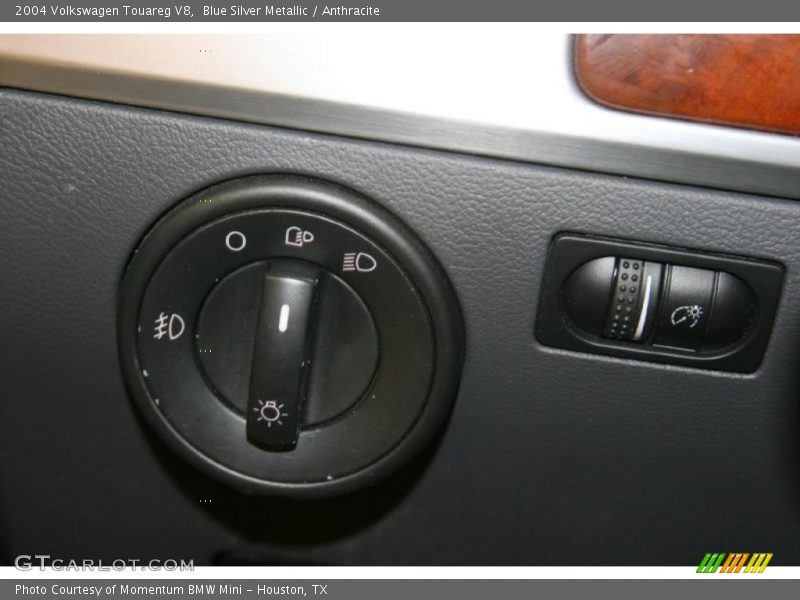 Blue Silver Metallic / Anthracite 2004 Volkswagen Touareg V8