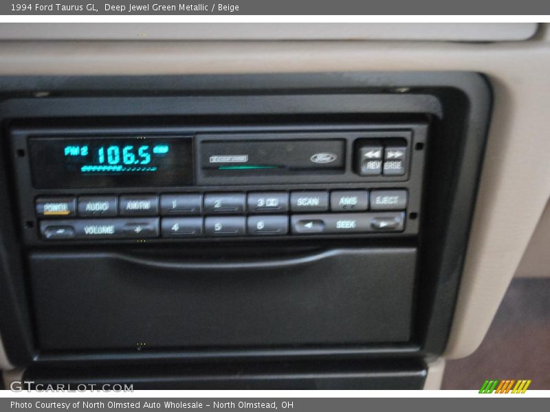 Deep Jewel Green Metallic / Beige 1994 Ford Taurus GL