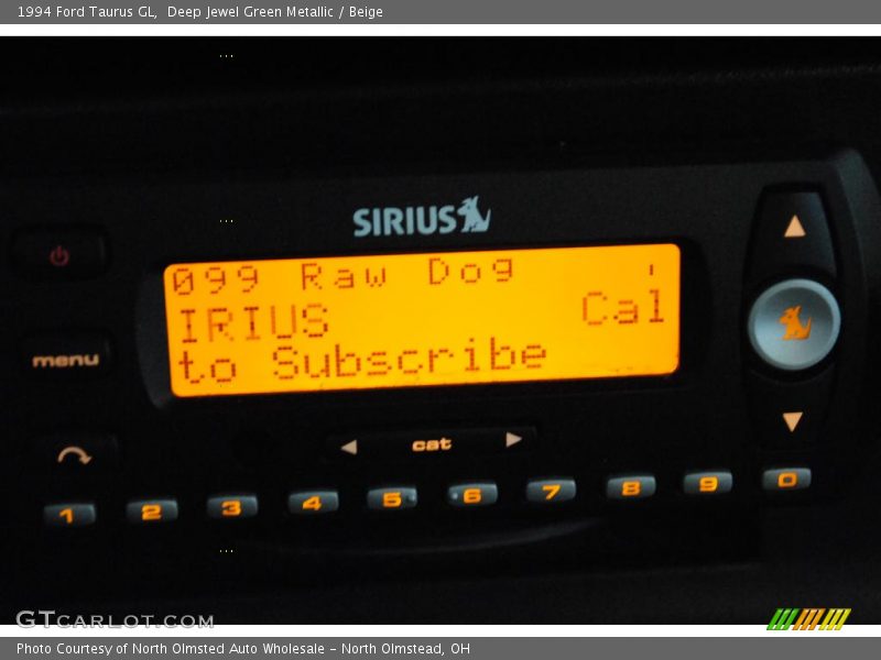 Deep Jewel Green Metallic / Beige 1994 Ford Taurus GL