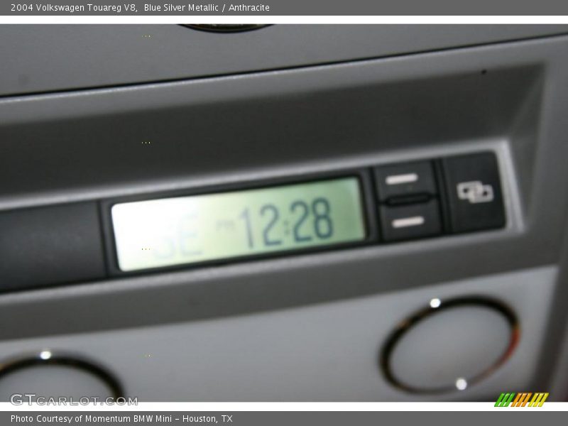 Blue Silver Metallic / Anthracite 2004 Volkswagen Touareg V8