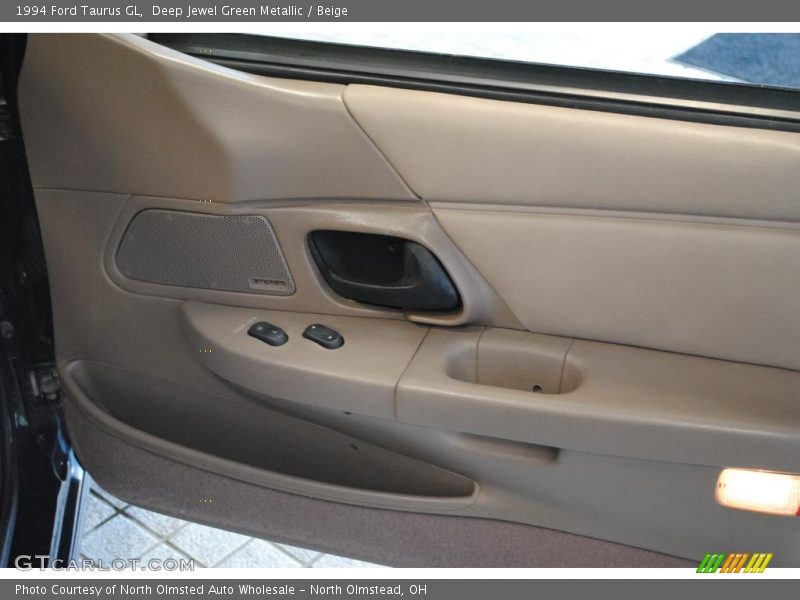 Deep Jewel Green Metallic / Beige 1994 Ford Taurus GL