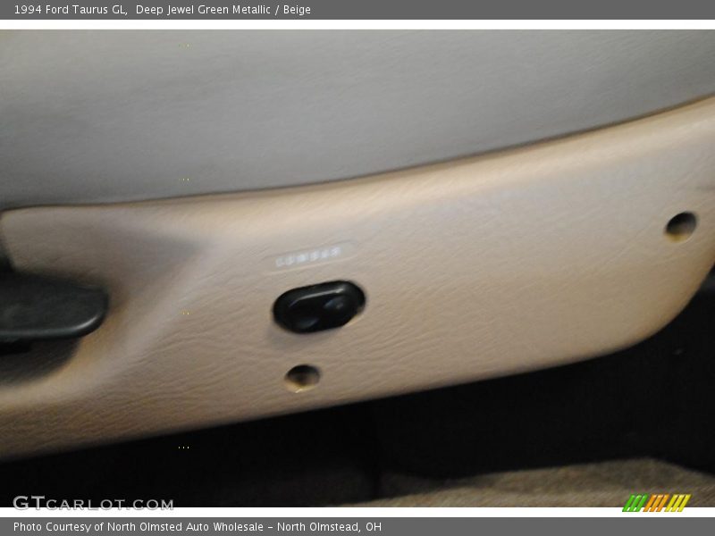 Deep Jewel Green Metallic / Beige 1994 Ford Taurus GL