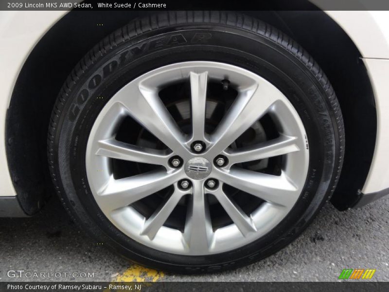 White Suede / Cashmere 2009 Lincoln MKS AWD Sedan